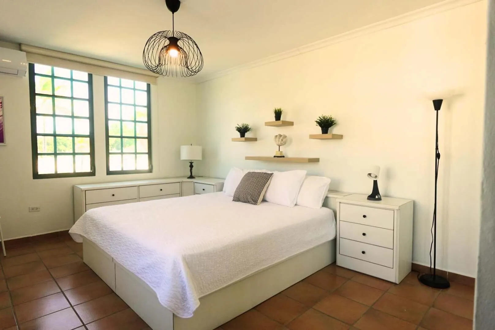 Villa Coral Reef - Beachfront Bliss Dorado