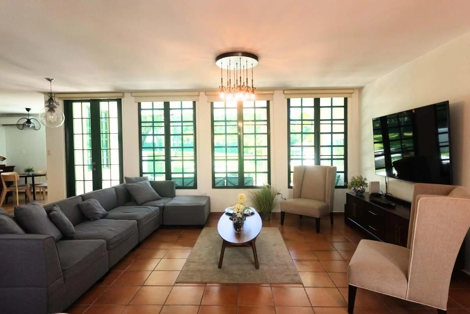 Villa Coral Reef - Beachfront Bliss Dorado